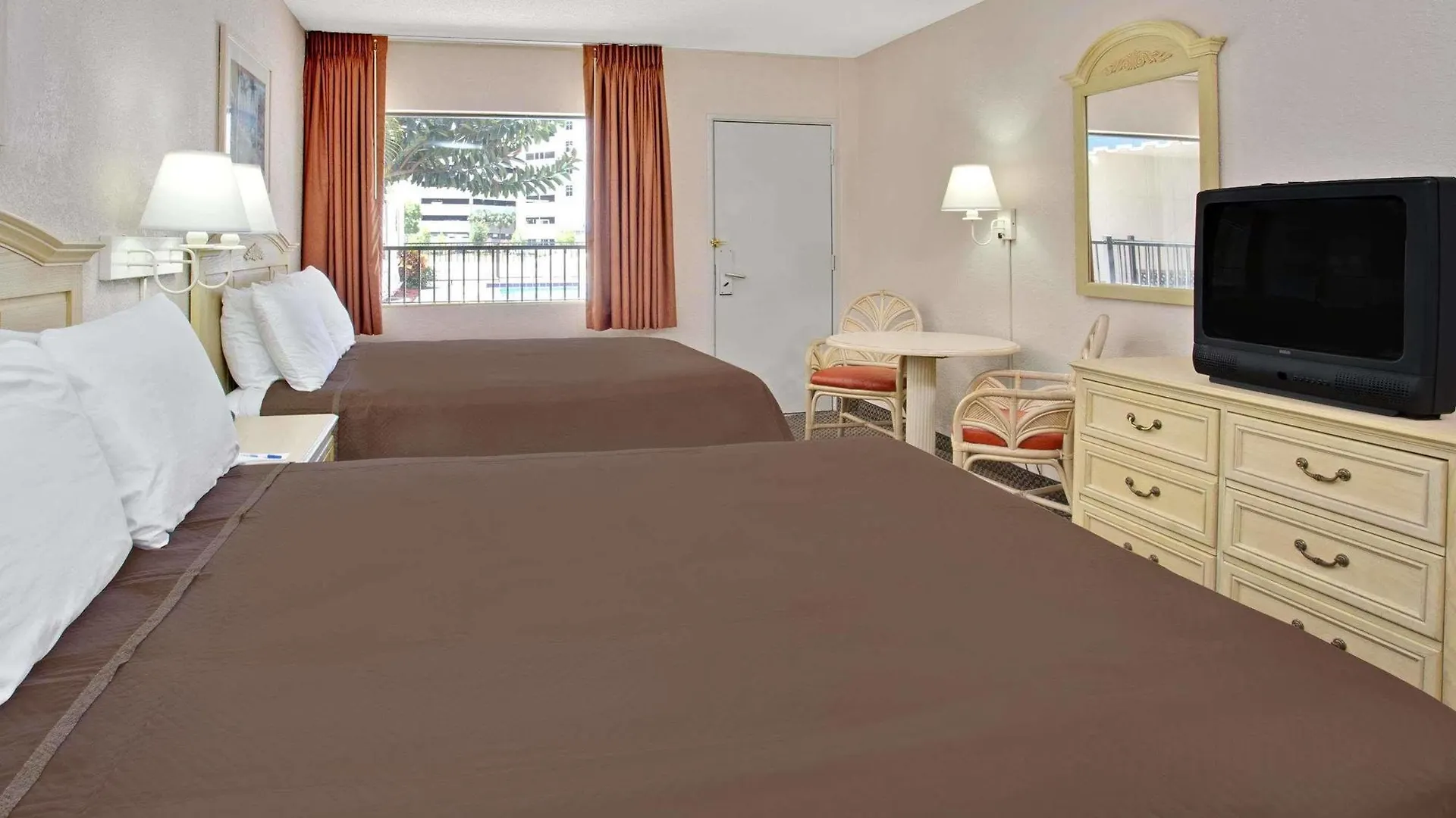 Travelodge By Wyndham Orlando Downtown Centroplex Stany Zjednoczone Ameryki